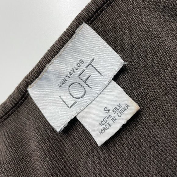 Brown long sleeve, perfect condition never worn, size small - Picture 2 of 3
